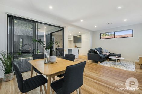 Property photo of 43 Hillsdon Road Taringa QLD 4068