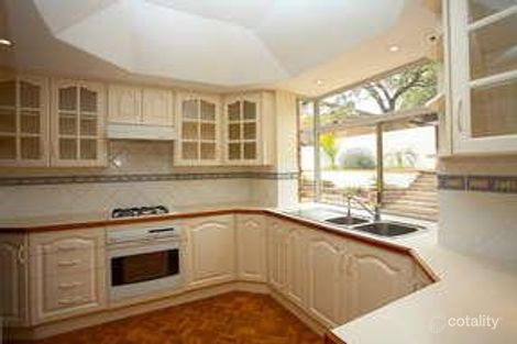 Property photo of 18 Robert Court Para Hills SA 5096