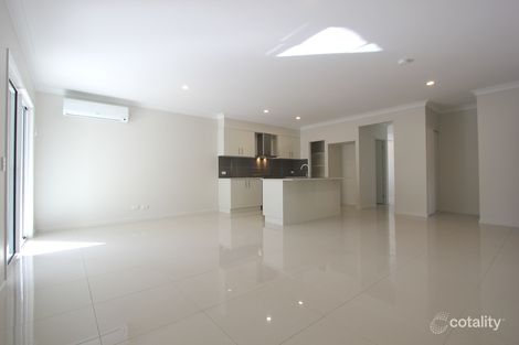 Property photo of 33 Starling Street Loganlea QLD 4131