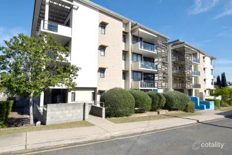 120/75 Central Lane, Gladstone Central, QLD 4680