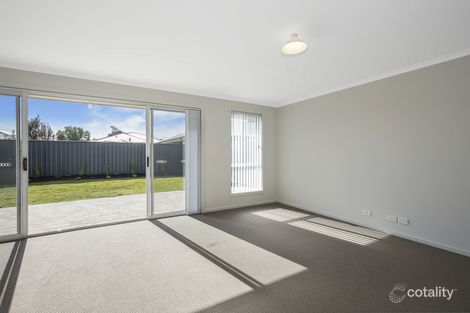 Property photo of 34 Rawlings Circuit Evanston SA 5116
