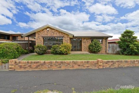 2/11 Oxford Cres, Glenorchy, TAS 7010