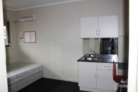 32-34 Churchill Ave, Flora Hill, VIC 3550