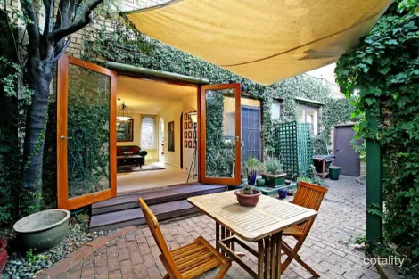 Property photo of 1/10 St Georges Road Armadale VIC 3143