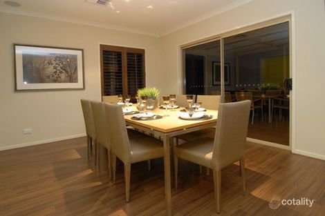 Property photo of 14 Snowsill Circuit Point Cook VIC 3030