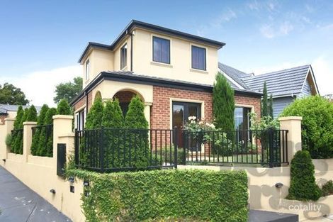 Property photo of 8A Ivanhoe Grove Malvern East VIC 3145