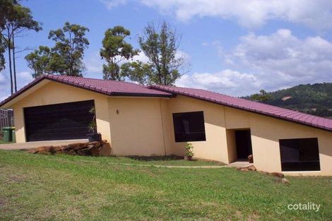 19 Laysan Cres, Oxenford, QLD 4210