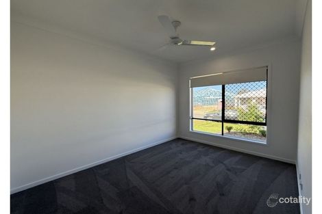 Property photo of 17 Alpine Street Chambers Flat QLD 4133