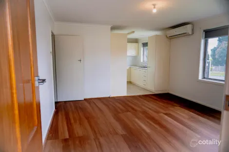 Property photo of 1/52 Kidds Road Doveton VIC 3177