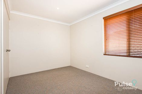 Property photo of 16A Rivett Way Brentwood WA 6153