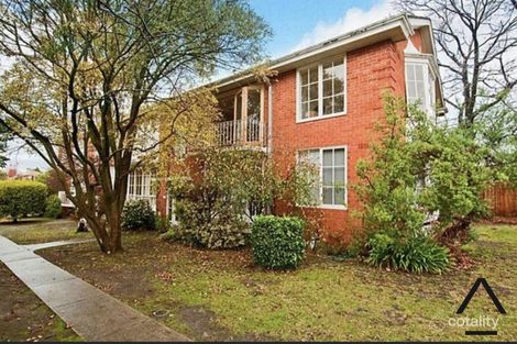 Property photo of 2/8 Ridgeway Avenue Kew VIC 3101