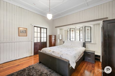 Property photo of 71 Park Road Yeronga QLD 4104