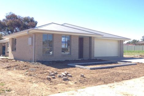 19 Goodwin St, West Tamworth, NSW 2340