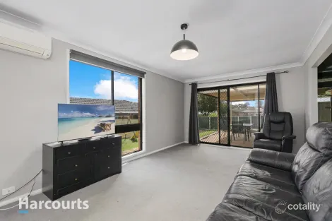 Property photo of 1 Pine Creek Circuit St Clair NSW 2759