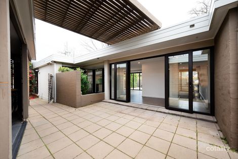 Property photo of 105 Kitchener Street Garran ACT 2605