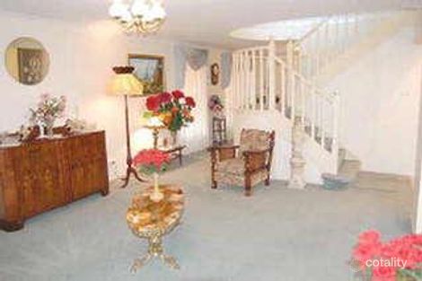 Property photo of 19 Tarcoola Close Belmont North NSW 2280