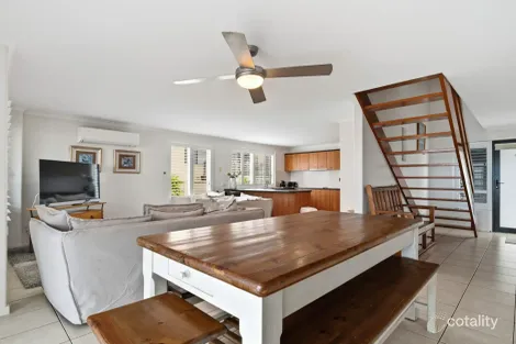 Property photo of 2/39 Beach Street Harrington NSW 2427