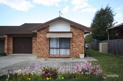 2 Leslie Gr, Prospect Vale, TAS 7250