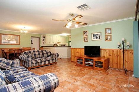 Property photo of 27 Martindale Place Walkley Heights SA 5098