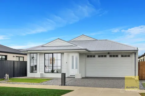 Property photo of 3 Rohab Crescent Mount Cottrell VIC 3024