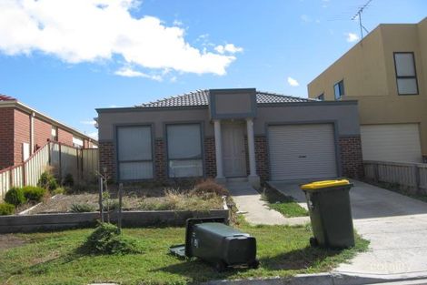 13 Sacras Ct, Sydenham, VIC 3037