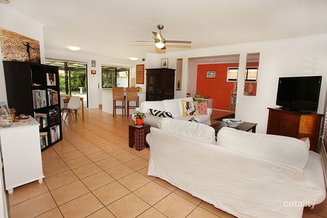 Property photo of 28 Halyard Drive Wurtulla QLD 4575