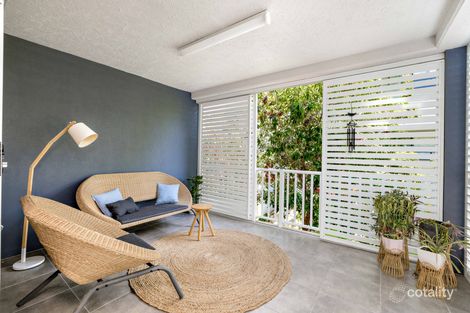Property photo of 3/109 Callaghan Street Mooroobool QLD 4870