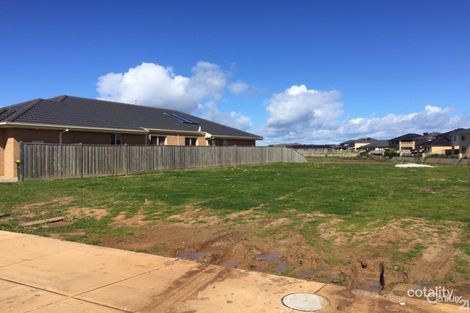 Property photo of 192 Sanctuary Lakes South Boulevard Point Cook VIC 3030