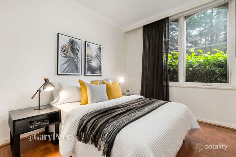 Property photo of 1/14 Melby Avenue St Kilda East VIC 3183