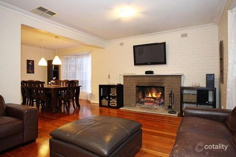 Property photo of 4 Tania Court Ringwood VIC 3134
