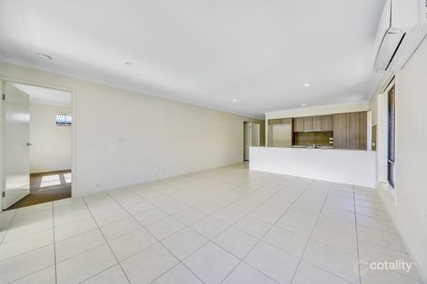 Property photo of 27 Trailblazer Drive Flagstone QLD 4280