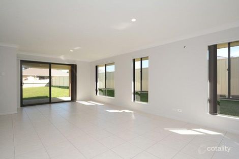 Property photo of 124 Canterbury Drive Raworth NSW 2321