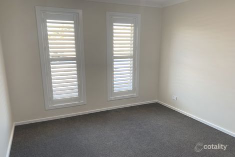 Property photo of 2/149 Birchgrove Crescent Thurgoona NSW 2640