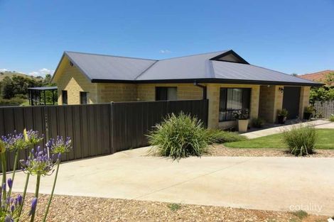 16 Lawson Dr, Gundagai, NSW 2722