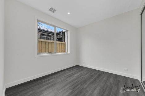 Property photo of 98 Lollipop Crescent Sunbury VIC 3429