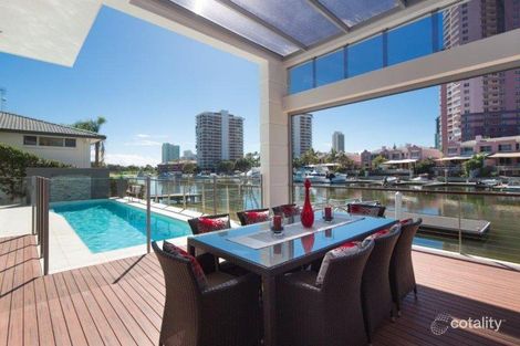 19 Neptune Ct, Surfers Paradise, QLD 4217