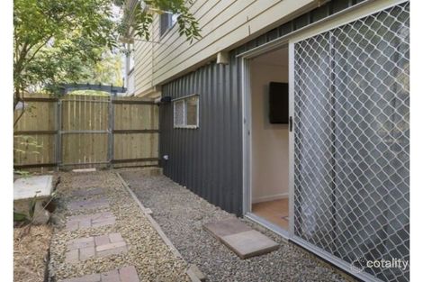 Property photo of 25 Allan Road Camira QLD 4300