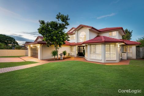 Property photo of 28 Coneyhurst Crescent Carindale QLD 4152