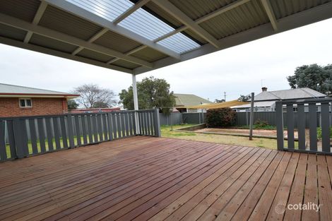 9 Spring St, Young, NSW 2594
