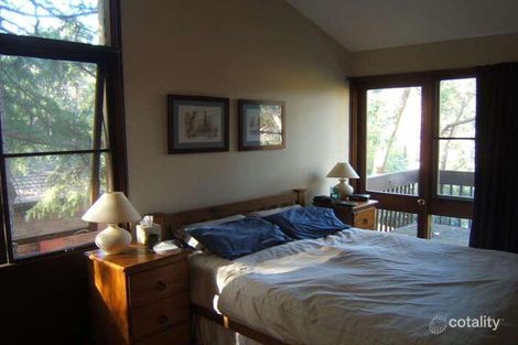 Property photo of 17 Grevillea Avenue St Ives NSW 2075