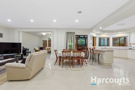 Property photo of 3 Tetlow Terrace Lysterfield VIC 3156