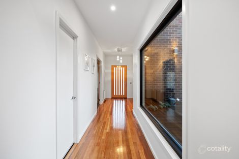 Property photo of 20 Apple Orchard Drive Brown Hill VIC 3350