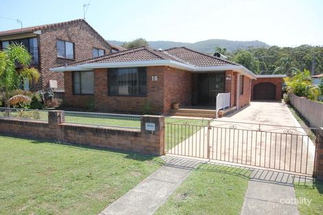 16 George St, Laurieton, NSW 2443