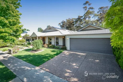 Property photo of 13 Plover Drive Kialla VIC 3631