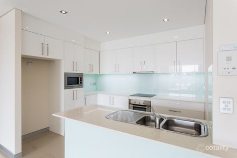 Property photo of 46/17 Marine Parade Redcliffe QLD 4020