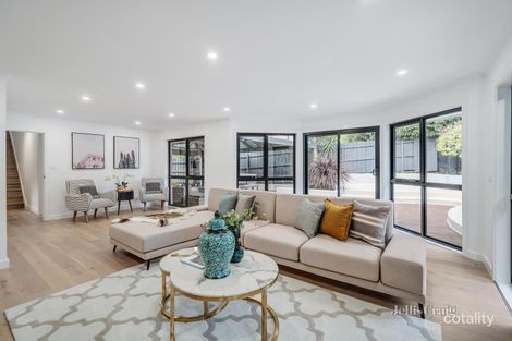 Property photo of 2 Susan Court Templestowe Lower VIC 3107