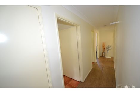 Property photo of 9 Hicks Close Gracemere QLD 4702