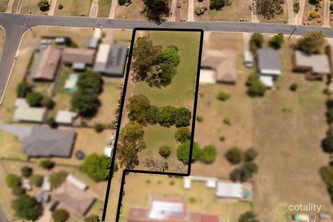 128 Edwards St, Young, NSW 2594