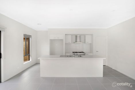 Property photo of 810 Eynesbury Road Eynesbury VIC 3338