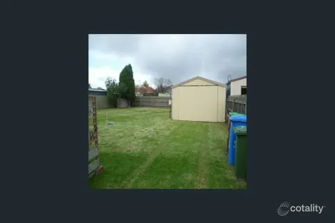 Property photo of 22 Hamilton Drive Cranbourne North VIC 3977